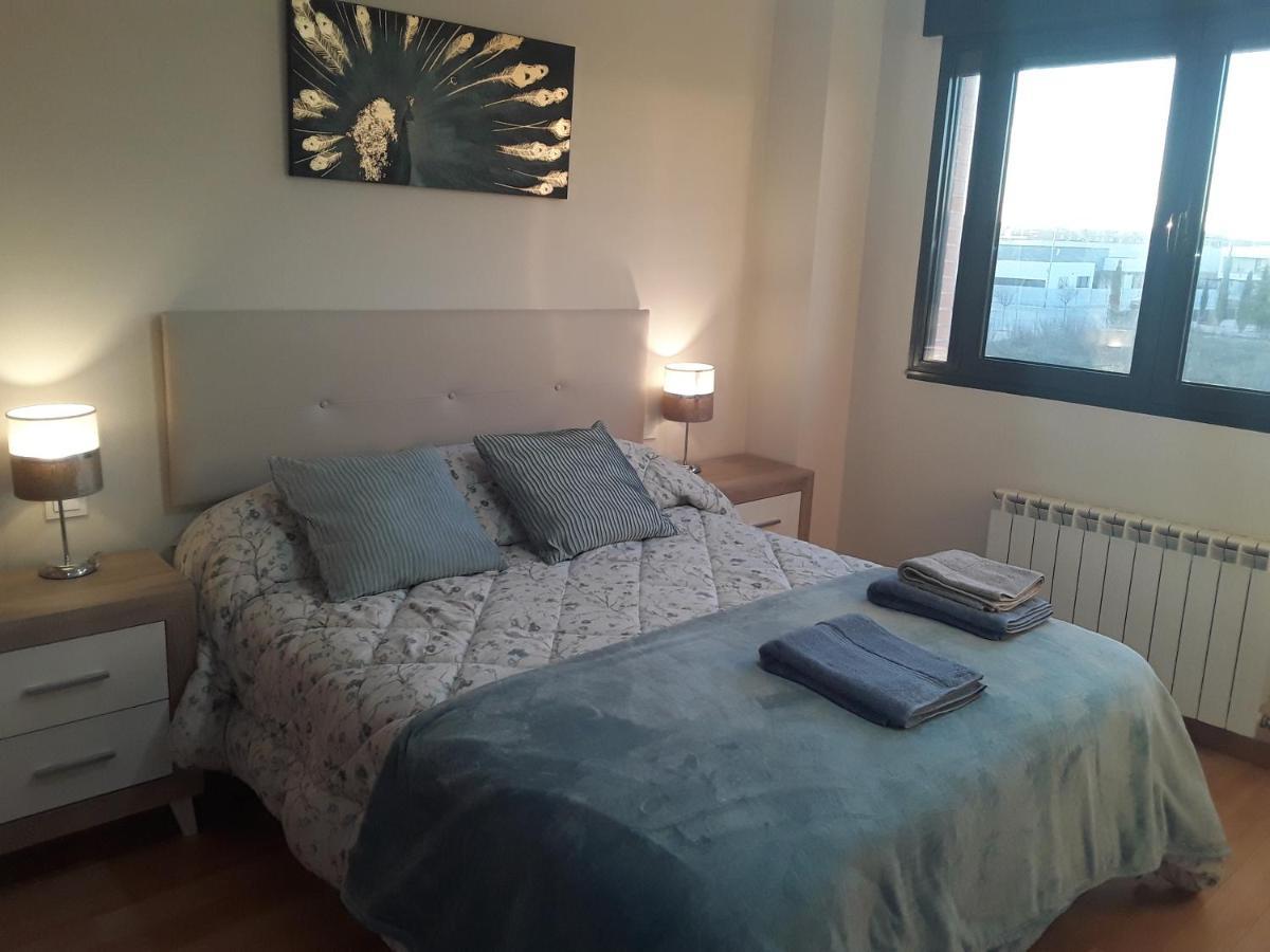 Ferienwohnung Apartamento De 6 Personas Con Wifi Y Garaje Incluido Valladolid Exterior foto